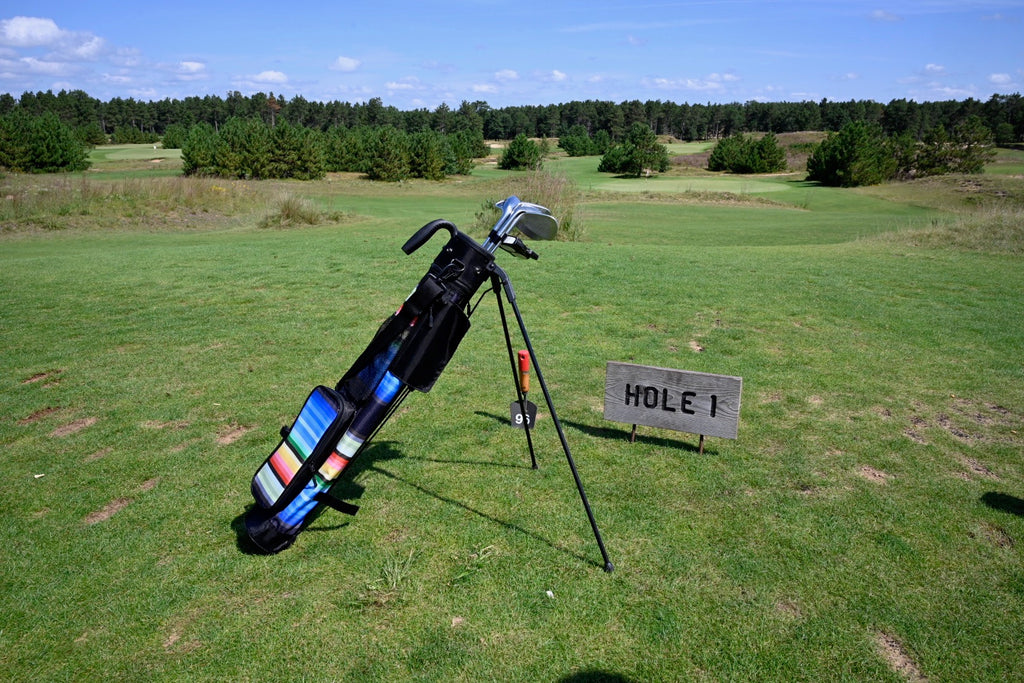 Lightweight Sunday Golf Bag Review